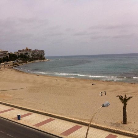 Apartamento Frente al mar, a 10 metros de la playa, vistas increíbles del mar, reformado 2021 !!! El Campello Exterior foto
